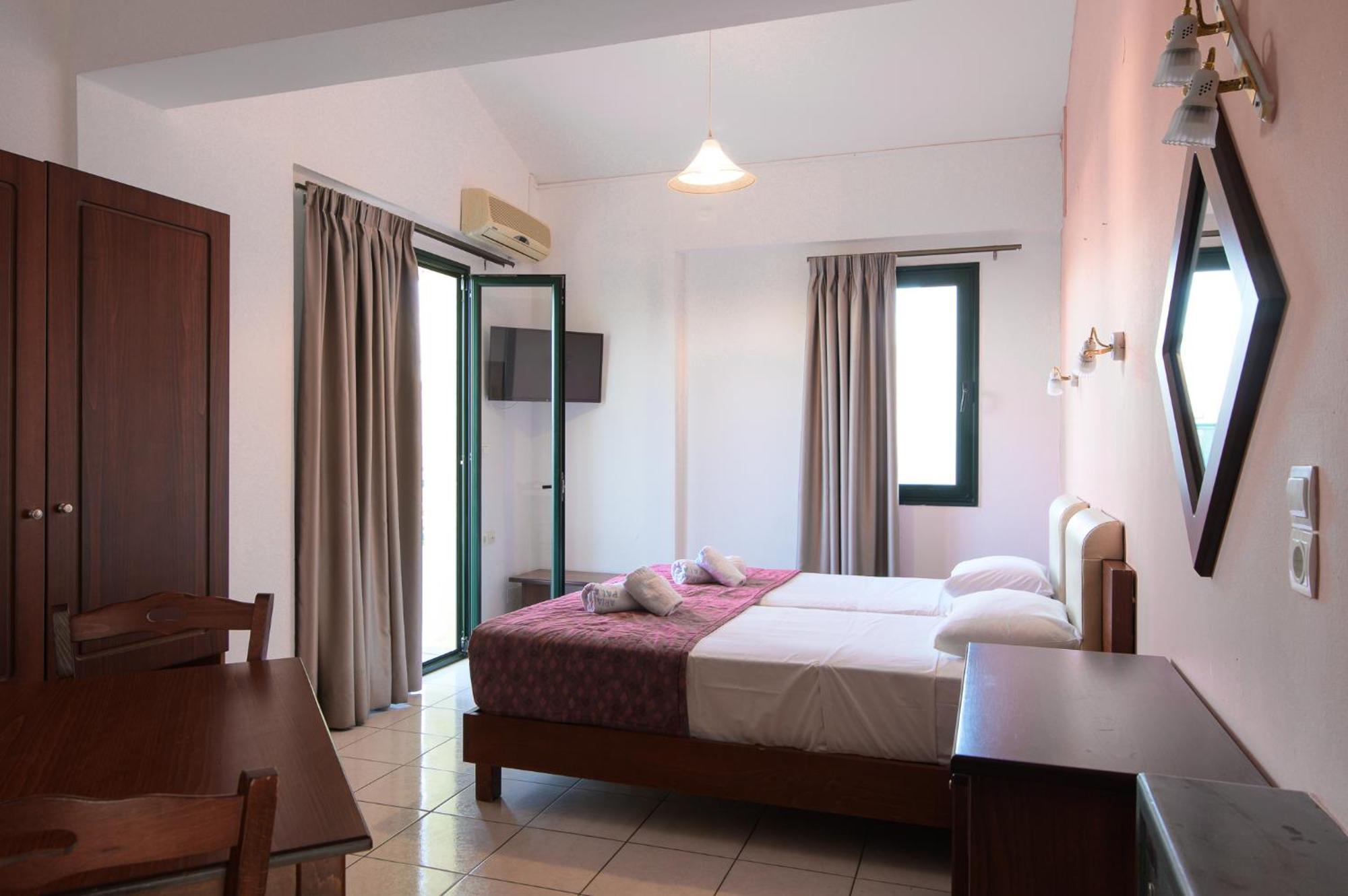Ariadni Palace Apartments Hersonissos  Esterno foto